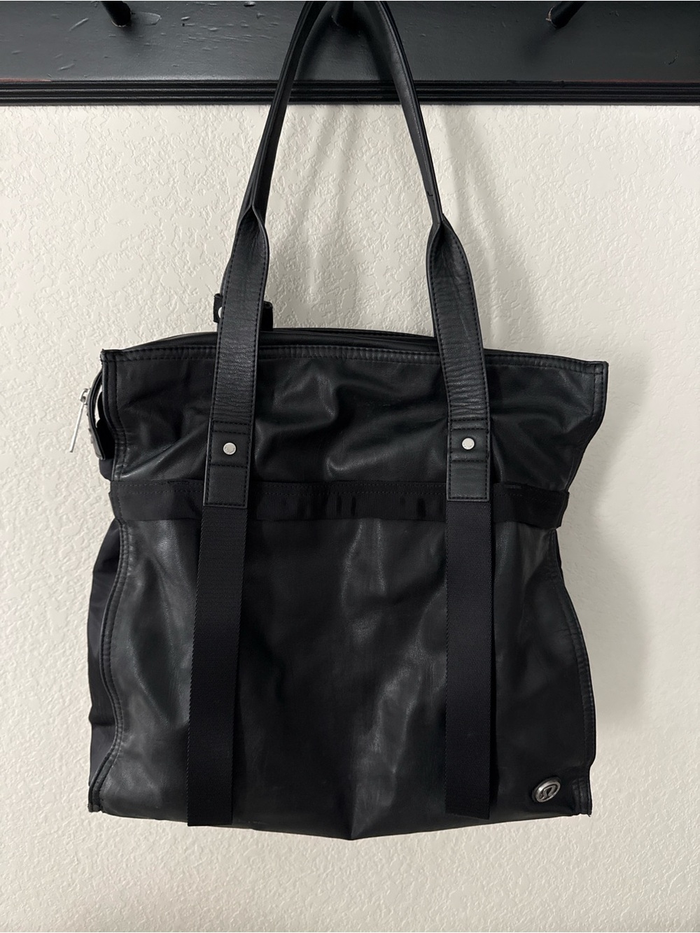Lululemon Black Tote Bag with yoga straps